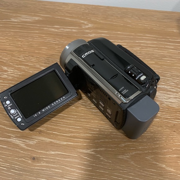 Jvc camcorder - Picture 4 of 5